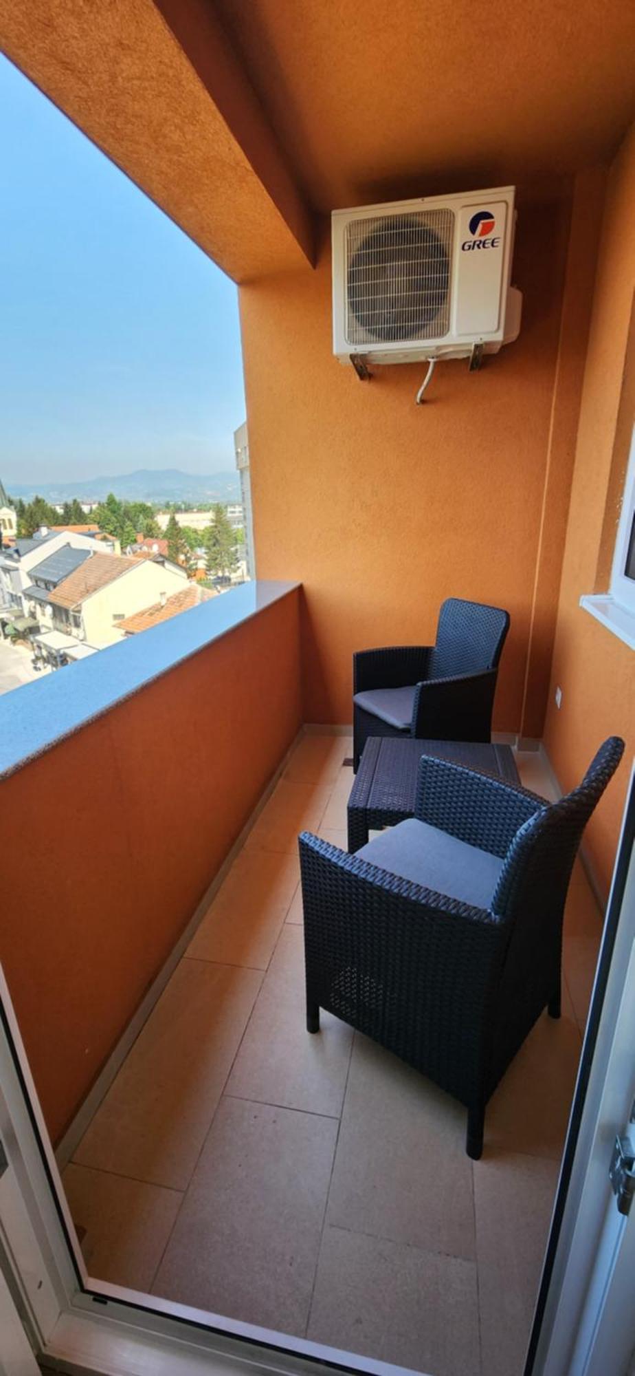 Brand New Two Bedroom And One Living Room Apartment In A Great Location! Saraybosna Dış mekan fotoğraf
